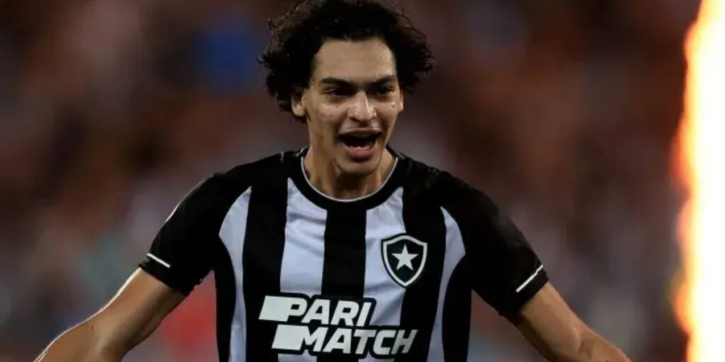 Matheus Nascimento pode deixar o Botafogo (Foto: Reprodução/Twitter/Botafogo)