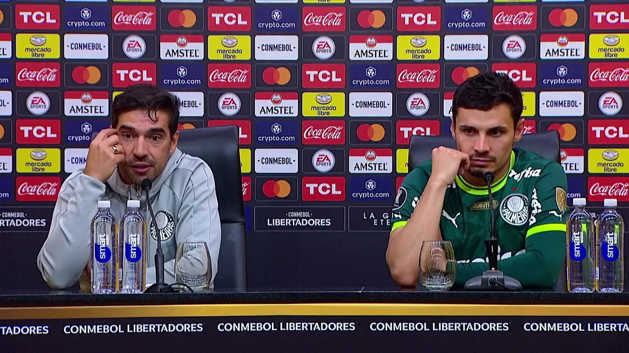 Abel Ferreira durante coletiva de imprensa (Foto: Divulgação)