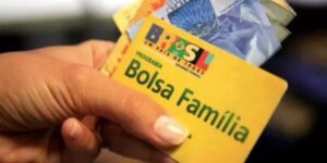 Grande VITÓRIA do Bolsa Família acaba de sair nesta QUARTA (27) com valor MAIOR e beneficiários VIBRAM (Reprodução/Internet)