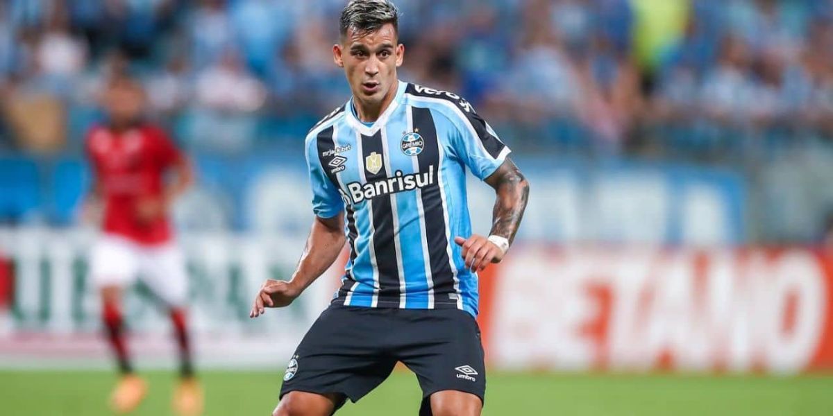 O jogador chegou ao Grêmio em 2022 e despertou o interesse do Fluminense (Reprodução: Internet)