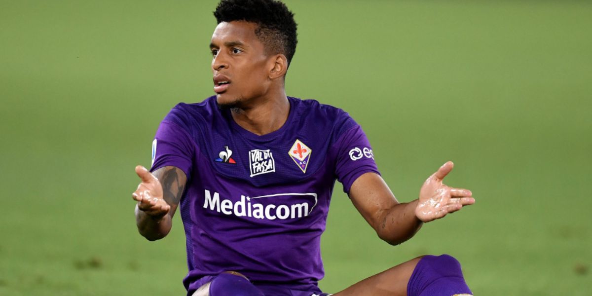 Dalbert jogando pela Fiorentina - (Foto: Internet)