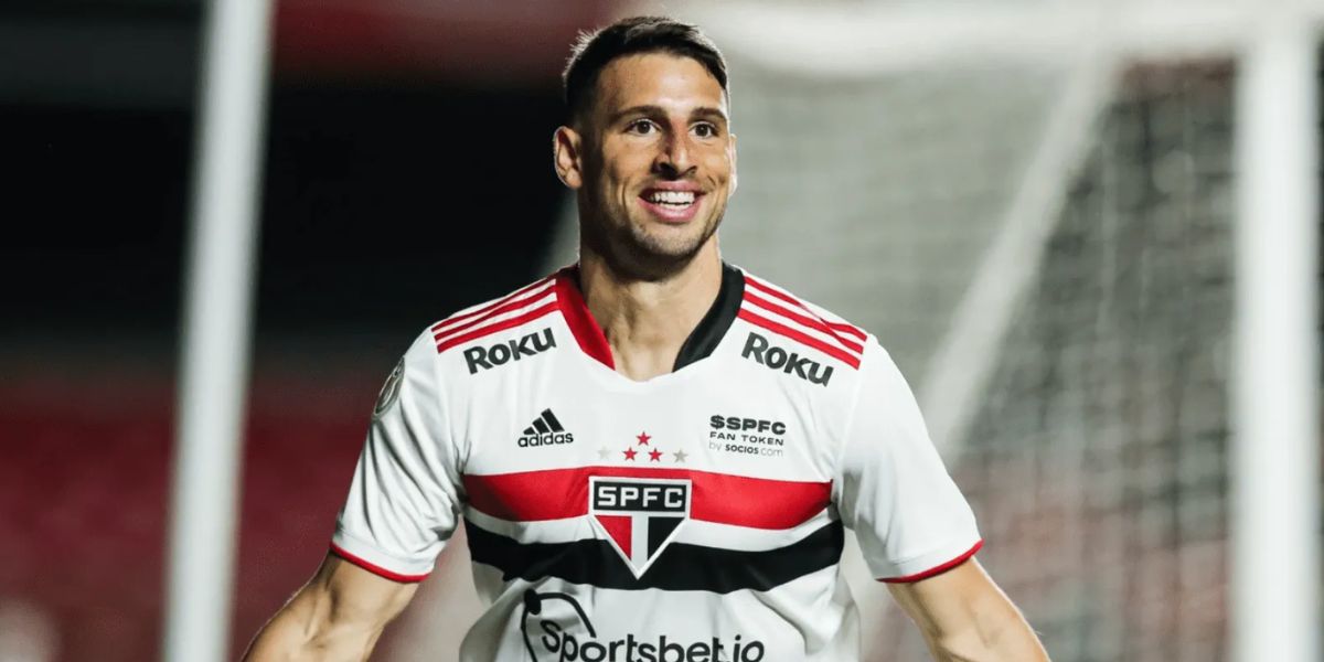 Terror pra Casares: Rival da Liberta vem pra arrancar Calleri do São Paulo após adeus de Dorival e C.Paulista - Foto | Reprodução: Internet