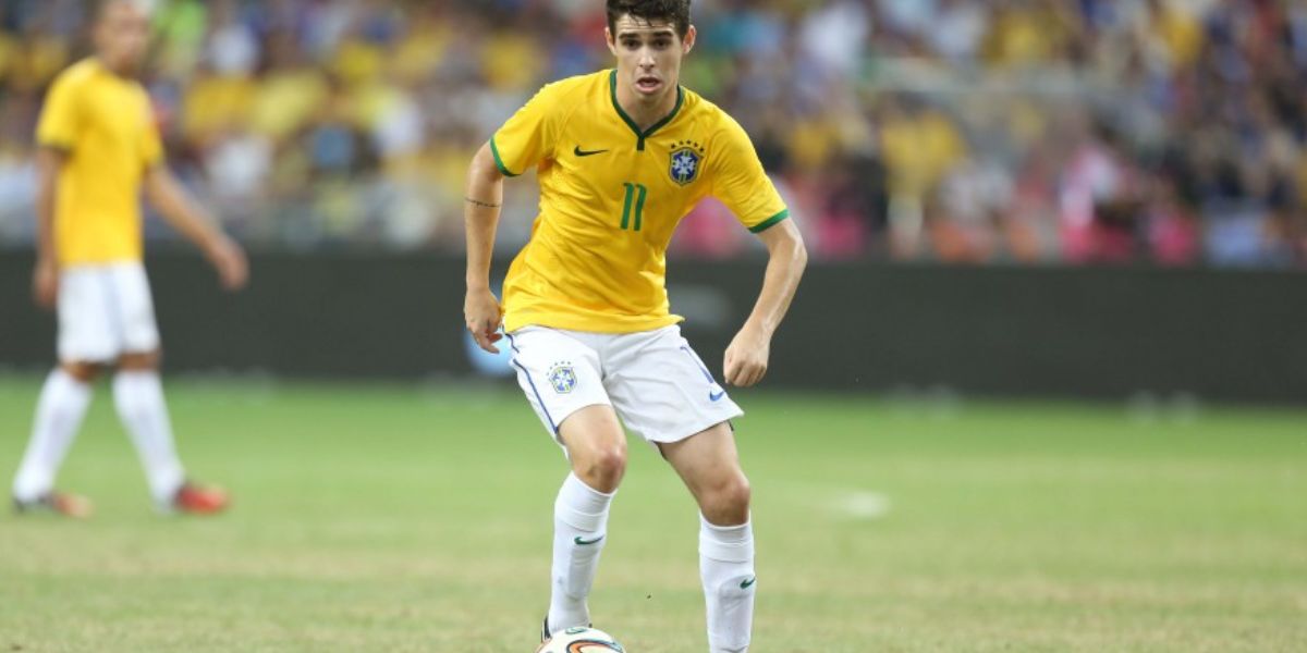 Oscar atuando pela Seleção Brasileira - (Foto: Internet)