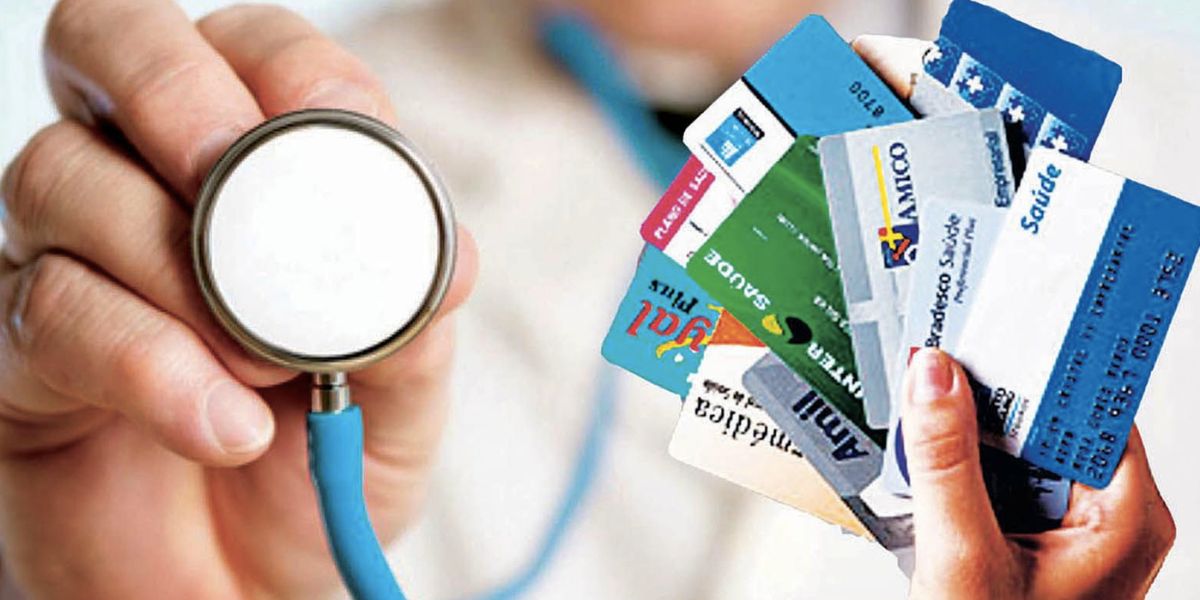 Doctor and health plan cards (Image: Reproduction/Internet)