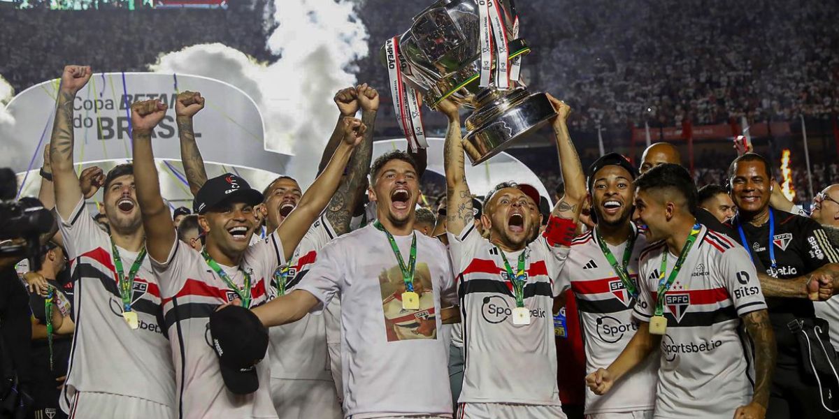 São Paulo foi campeão da Copa do Brasil em cima do Flamengo (Reprodução: Internet)