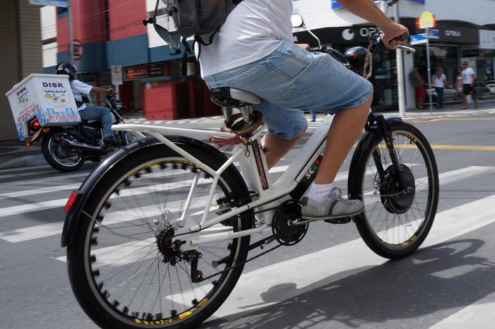 Bicicletas elétricas entram na categoria de ciclomotores (Foto Reprodução/Internet)