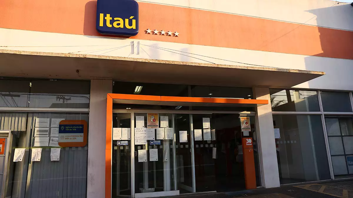 Itaú fecha às portas de agência em Campos Salles, Americana - Foto: Reprodução/Internet