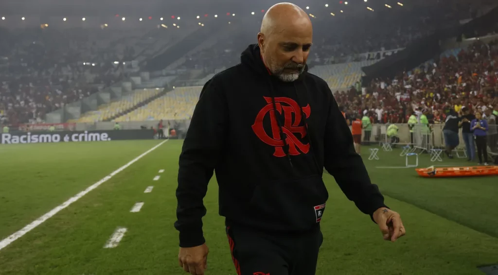 Jorge Sampaoli assina rescisão contratual com o Flamengo - Foto Reprodução Internet