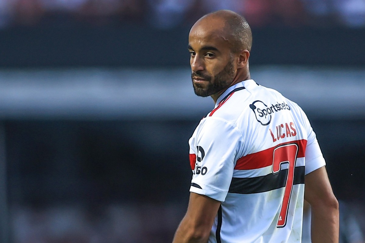 Lucas Moura jogando no São Paulo (Foto: Reprodução, Lancei)