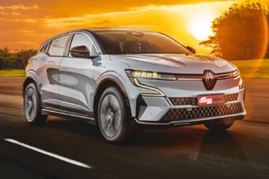 Renault Megane E-Tech cumpre o papel que até então era do pioneiro Zoe - Foto Quatro Rodas