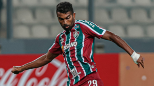 Thiago Santos no Fluminense - Foto Internet