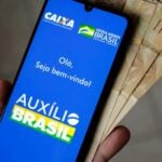 Beneficiários do Auxílio Brasil podem receber PIX de até R$ 15 mil (Foto: Reprodução/ Internet)