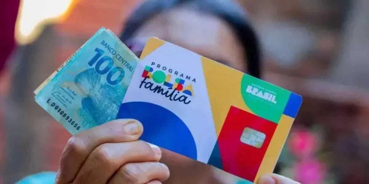 Novo Bolsa Família SURPREENDE grupo que recebe o benefício