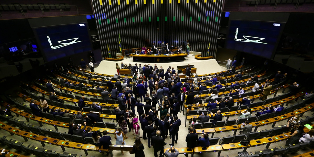 Câmara dos Deputados deve decidir novidades sobre o Abono Natalino (Foto: Marcelo Camargo/Agência Brasil)