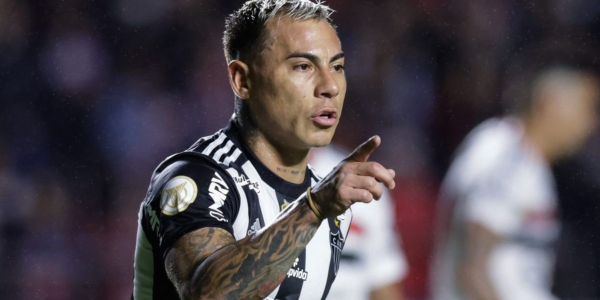 Santos deseja contratação de Eduardo Vargas - (Foto: Reprodução / Internet)