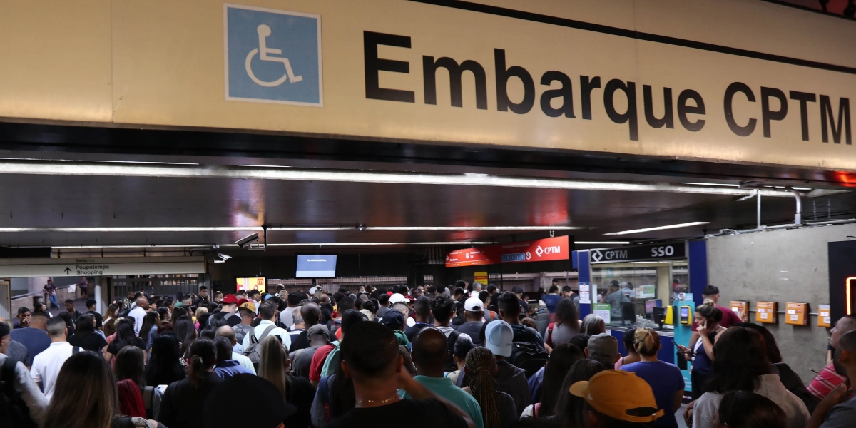 Metrô de São Paulo em dia de greve (Foto: Werther Santana/Estadão Conteúdo)