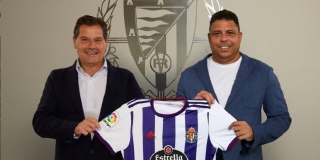 Ronaldo quando comprou o Valladolid - (Foto: Internet)