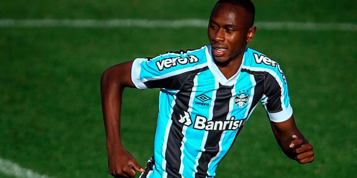 Mateo Velasco rescindiu com o Grêmio - (Foto: Internet)