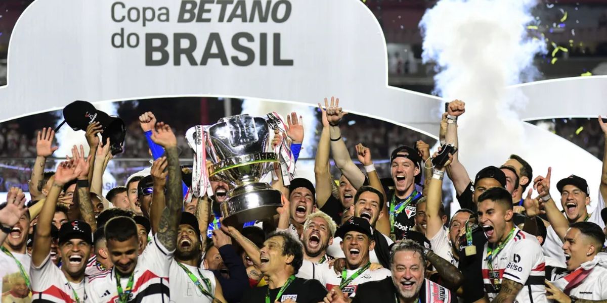 SP campeão da Copa do Brasil - (Foto: Internet)