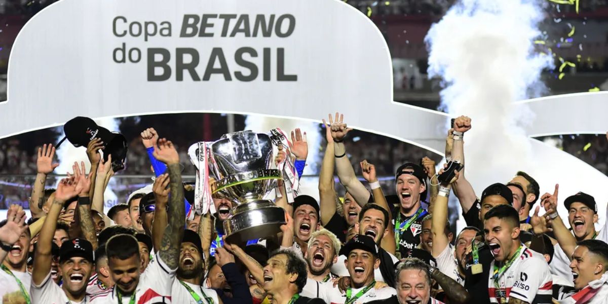 São Paulo campeão da Copa do Brasil - (Foto: Internet)