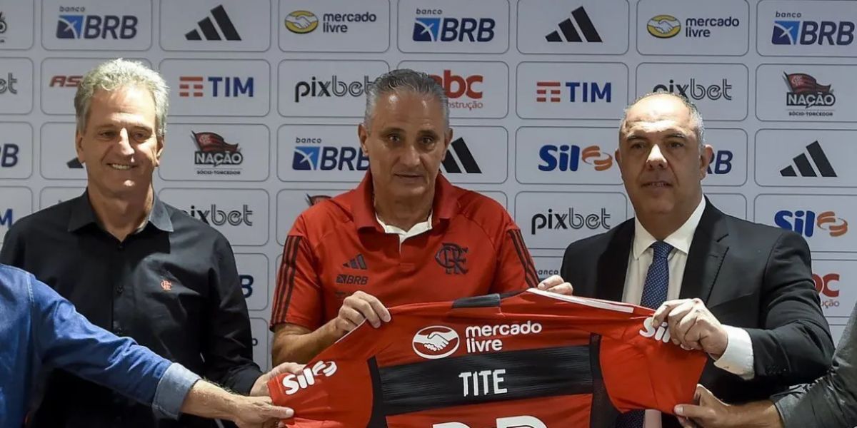 Tite está invicto no Flamengo - (Foto: Internet)