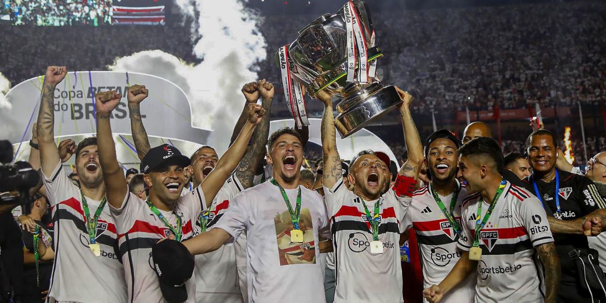 São Paulo campeão da Copa do Brasil - (Foto: Internet)