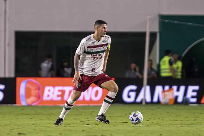 Nino, zagueiro do Fluminense deve retornar apenas para a Libertadores (Foto: Divulgação)