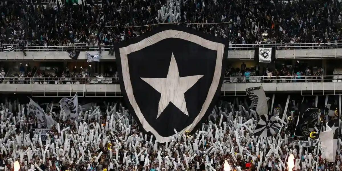 A torcida do Botafogo está em festa - Foto: Internet