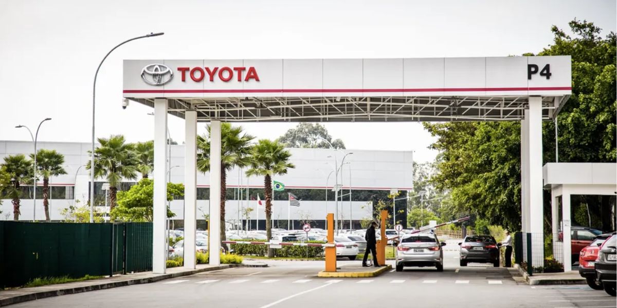 Fábrica da Toyota em São Bernardo do Campo (Foto: Reprodução / G1)