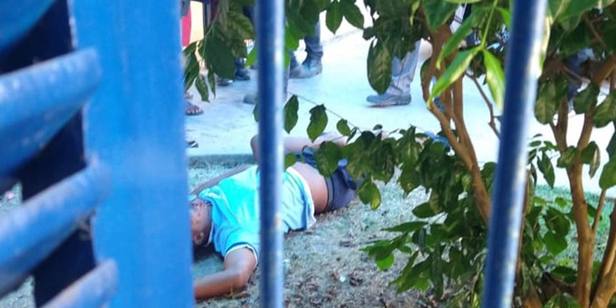 Homem é morto a tiros em escola (Foto: Reprodução, G1)