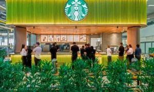 Loja do Starbucks operada pela SouthRock Capital - Foto InfoMoney