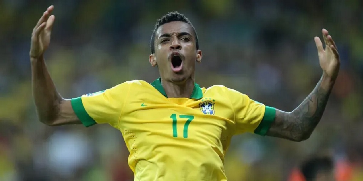 Luiz Gustavo na seleção Brasileira (Foto: Reprodução/ Internet)