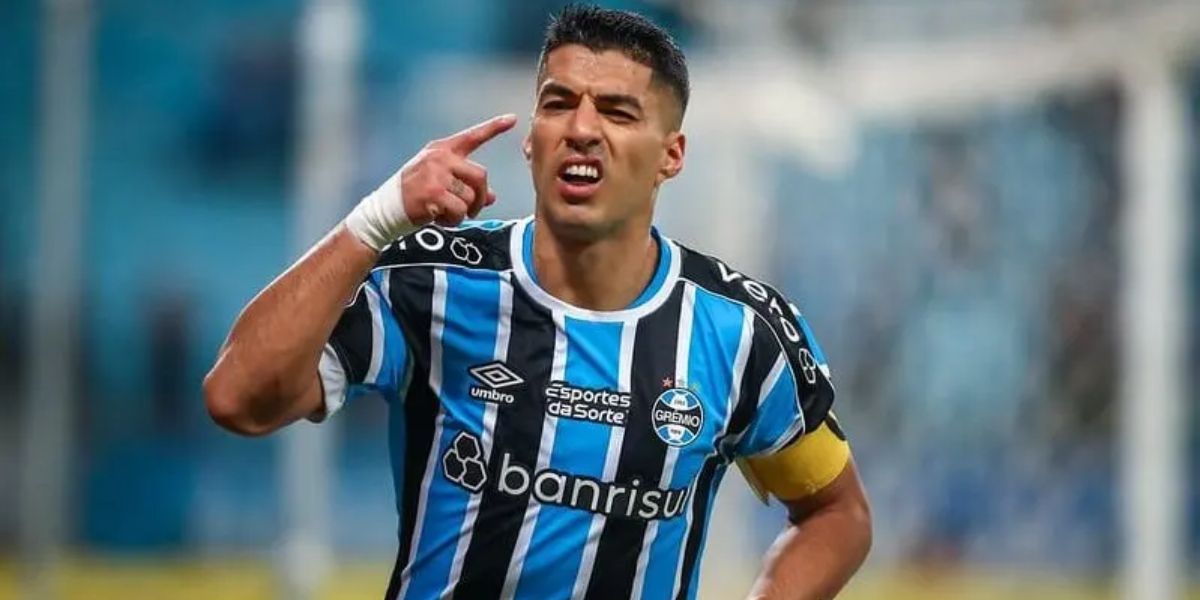 Suárez no Grêmio (Reprodução - Internet)