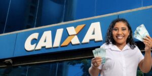 Unidade da Caixa e mulher com notas de cem reais (Fotos: Reproduções / Internet / Freepik)