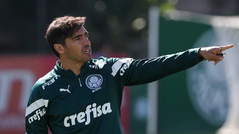 Abel Ferreira tem contrato até o fim de 2024 (Foto: Divulgação)