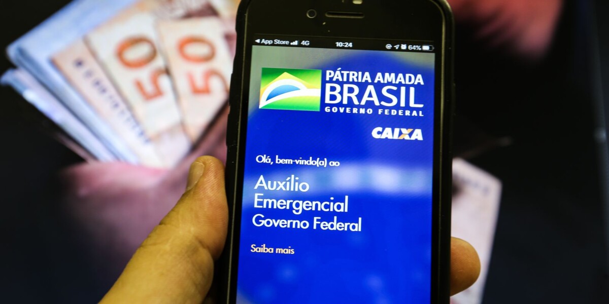 Pagamento de R$15 mil do Auxílio Brasil é melhor que o 14° salário (Foto: Reprodução/ Internet)