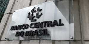 Banco tradicional foi engolido por rival e sofreu intervenção do Banco Central (Foto: Reprodução Internet)