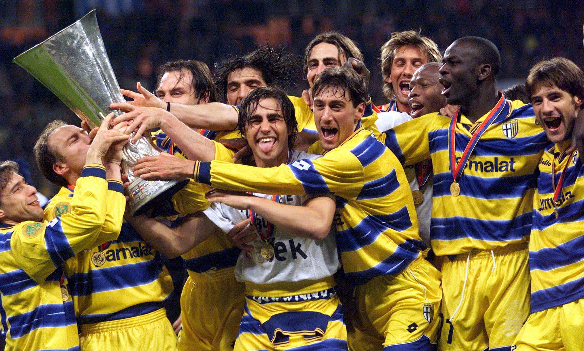 Elenco do Parma que fez história no futebol (Foto: Divulgação)