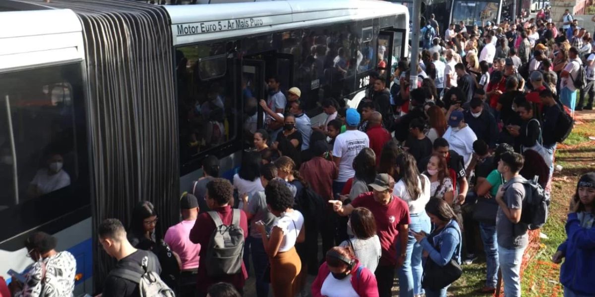 Assim fincou São Paulo na última greve (Reprodução: Internet)