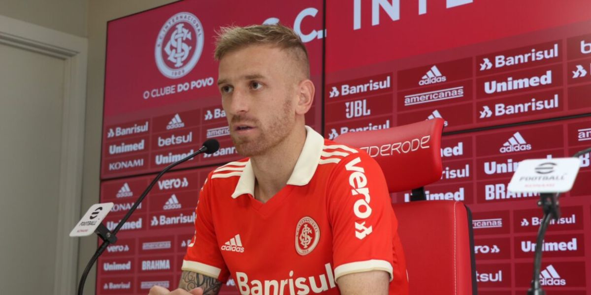 Pedro Henrique cehgou no Inter em Abril de 2022.- (Foto: Internet)