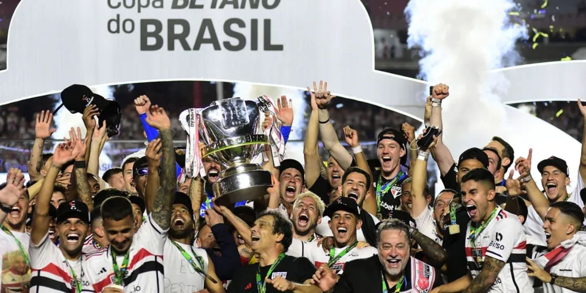 São Paulo foi campeão da Copa do Brasil - (Foto: Internet)