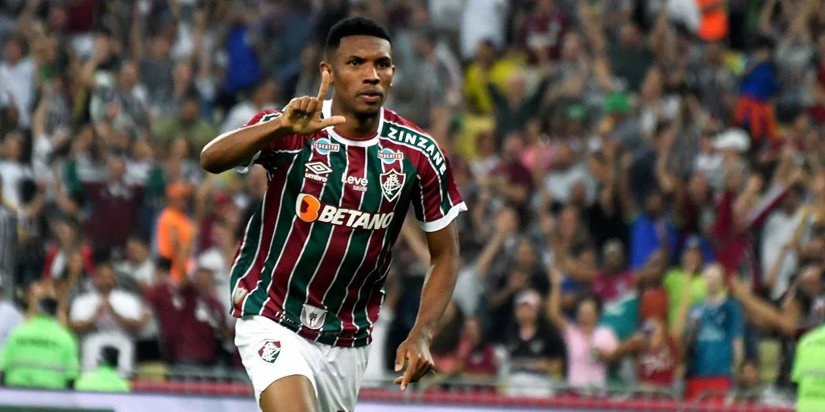 Tricolor está interessado na contratação do atacante Lelê, que defende as cores do Fluminense, mas pertence ao Volta Redonda- (Foto: Internet)