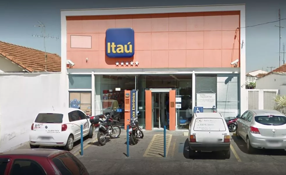 Unidade Itaú em São Carlos (Reprodução/Internet)