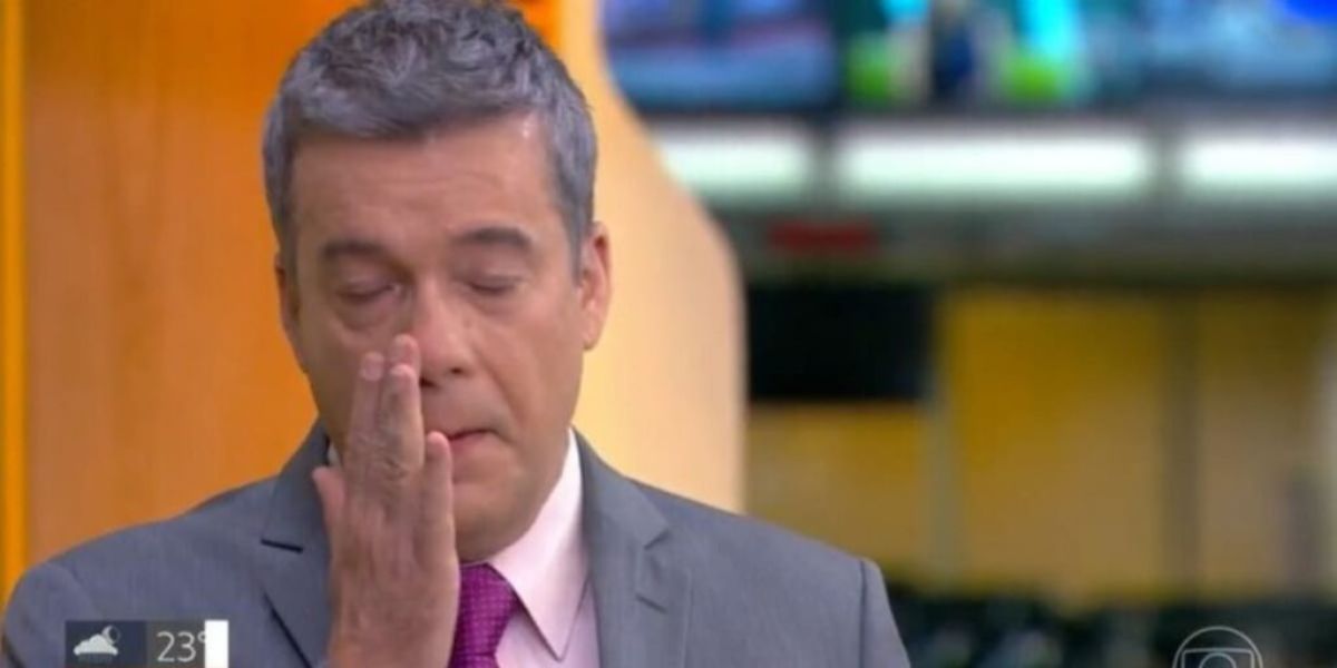 O choro de Roberto Kovalick ao vivo na Globo (Reprodução: Globo)