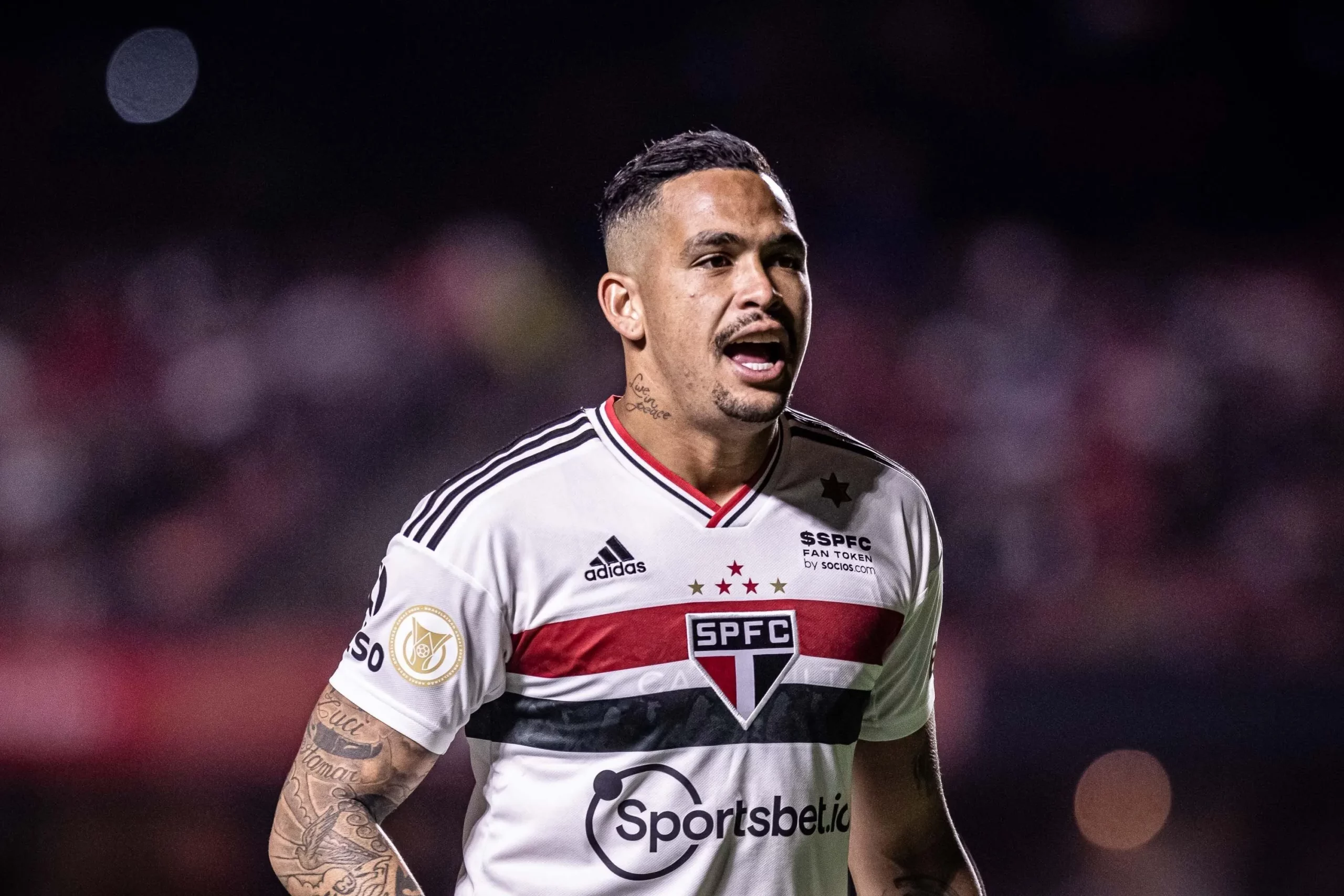 Luciano tem proposta para deixar o São Paulo (Foto: Divulgação)