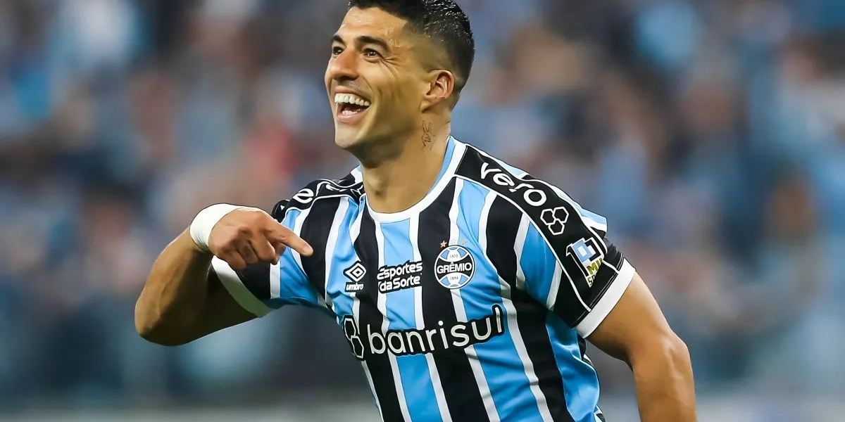 Luis Suárez pode ter sua despedida oficial com a camisa do Grêmio (Foto: Reprodução/ Internet)