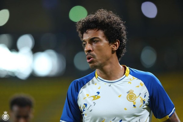 Jogador Luiz Gustavo (Reprodução/Internet)