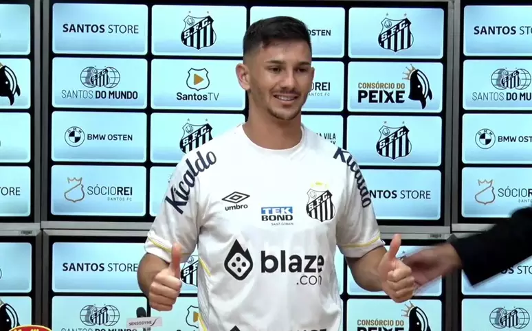 Maxi Silveira pode renovar com o Santos na próxima temporada (Foto: Divulgação)