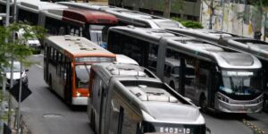 Ônibus de São Paulo podem ter reajuste em 2024 (Foto: Reprodução/Automotive Business)