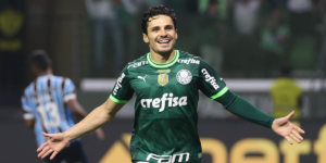 Raphael Veiga é um dos grandes nomes do Palmeiras - (Foto: Cesar Greco/Palmeiras)